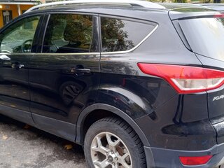 2013 Ford Kuga II, чёрный, 1050000 рублей, вид 4