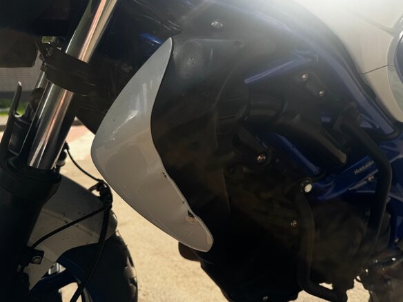 2013 Suzuki SFV 400 Gladius, синий, 399999 рублей - вид 13