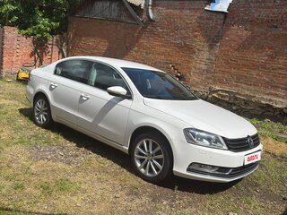 2012 Volkswagen Passat B7, белый, 800000 рублей, вид 4