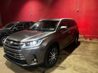 2019 Toyota Highlander III (XU50) Рестайлинг, серый, 4150000 рублей, вид 1