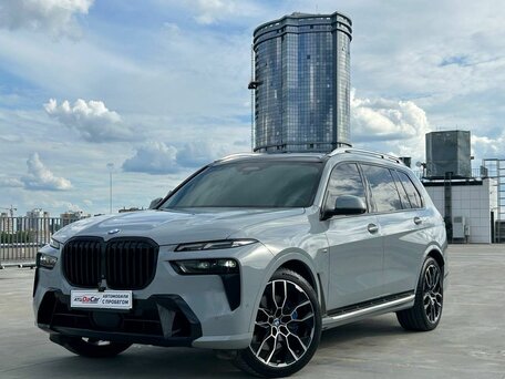 2023 BMW X7 40d I (G07) Рестайлинг, серый, 13500000 рублей, вид 1