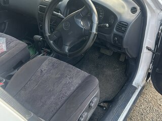 2002 Mazda Familia Y11, белый, 100000 рублей, вид 5