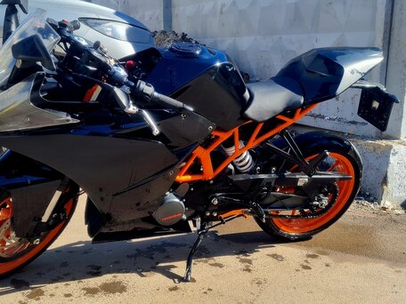 2014 KTM RC 200, чёрный, 330000 рублей, вид 4