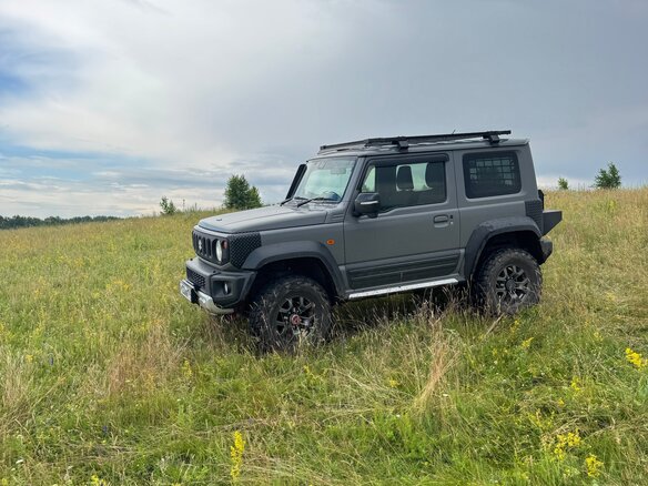 2019 Suzuki Jimny Sierra IV, серый, 2400000 рублей - вид 19