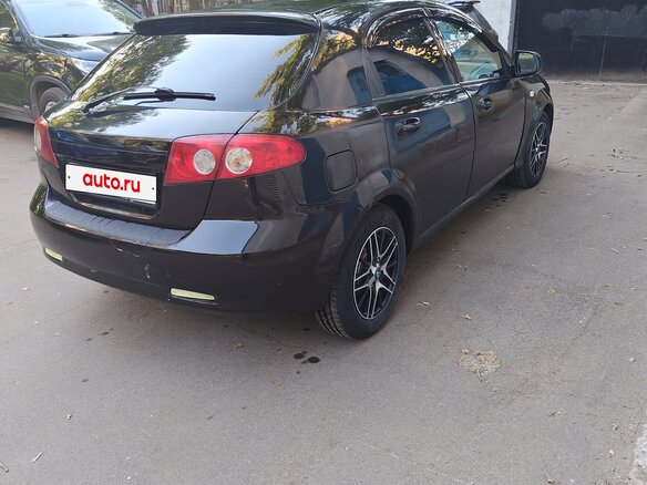 2010 Chevrolet Lacetti I, чёрный, 400000 рублей - вид 4