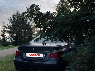 2007 BMW 5 серии 530i V (E60/E61) Рестайлинг, серый, 1350000 рублей, вид 5