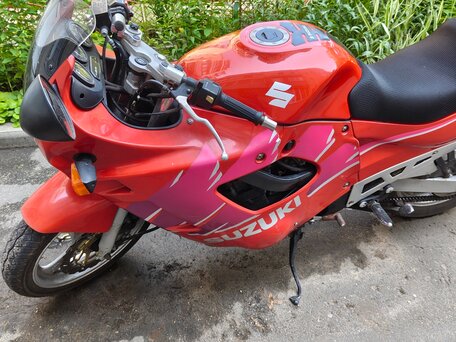 1993 Suzuki GSX 600F Katana, красный, 245000 рублей, вид 1