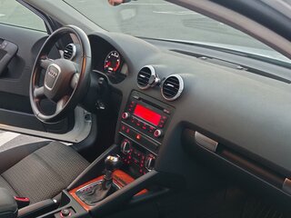 2011 Audi A3 II (8P) Рестайлинг 2, белый, 800000 рублей, вид 3