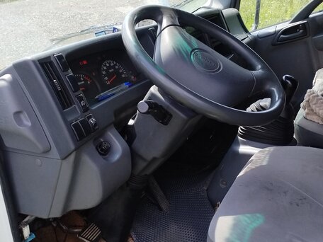 2015 Isuzu Elf (N-series), белый, 1850000 рублей, вид 2