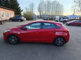 2014 Hyundai i30 II, красный, 1000000 рублей, вид 2