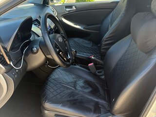 2014 Hyundai Solaris I Рестайлинг, серебристый, 1200000 рублей, вид 5