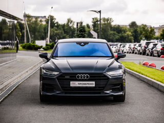 2018 Audi A7 55 TFSI II (4K), серый, 3975000 рублей, вид 4