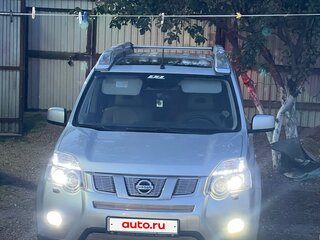 2012 Nissan X-Trail II Рестайлинг, серебристый, 1370000 рублей, вид 1
