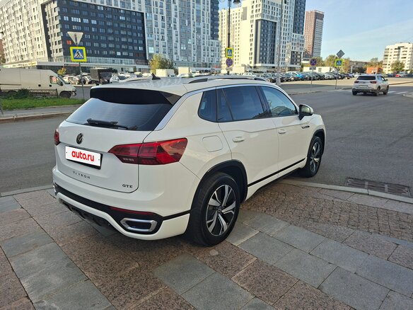2020 Volkswagen Tayron GTE I, белый, 2810000 рублей - вид 4