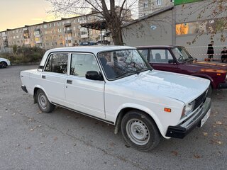 2004 Lada (ВАЗ) 2105, белый, 250000 рублей, вид 3