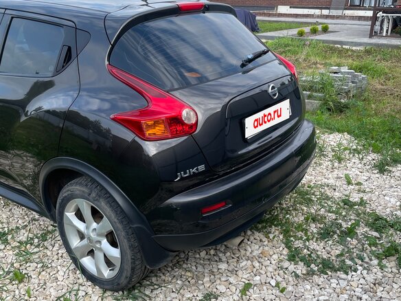 2011 Nissan Juke I, коричневый - вид 4