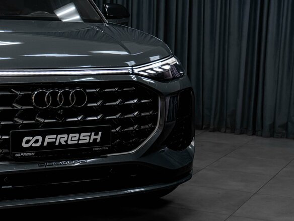 2023 Audi Q6 45 TFSI, серый, 7039000 рублей - вид 14