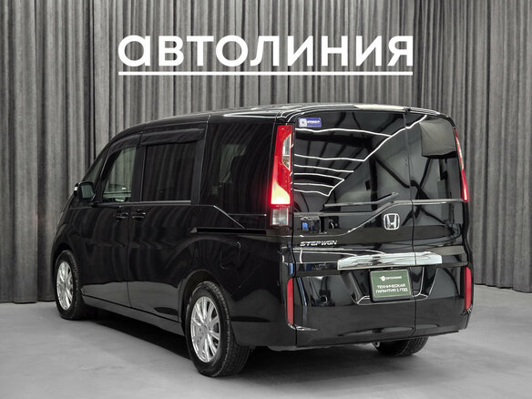 2016 Honda Stepwgn V, чёрный - вид 5