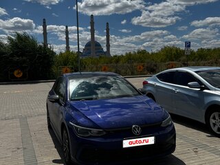 2021 Volkswagen Golf VIII, синий, 2500000 рублей, вид 4