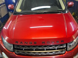 2012 Land Rover Range Rover Evoque 6-speed I, красный, 1700000 рублей, вид 2
