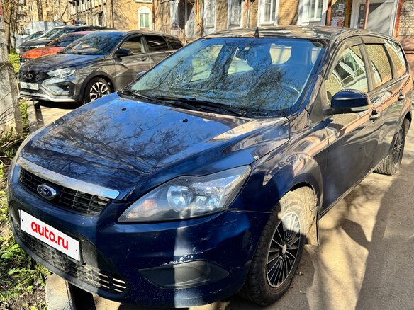 2011 Ford Focus II Рестайлинг, синий, 400000 рублей