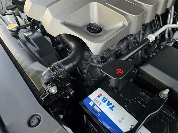 2015 Toyota Land Cruiser 200 Series Рестайлинг 1, белый - вид 37