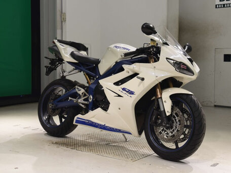 2010 Triumph Daytona 675, белый, 600000 рублей, вид 1