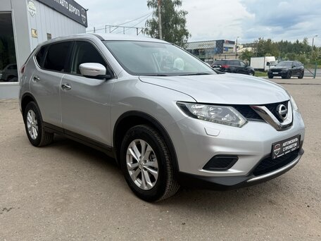 2015 Nissan X-Trail III, серебристый, 1480000 рублей, вид 4