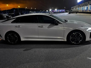2022 Kia K5 III, белый, 2800000 рублей, вид 4
