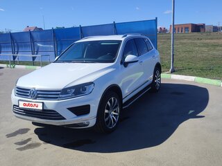 2014 Volkswagen Touareg II Рестайлинг, белый, 2500000 рублей, вид 2