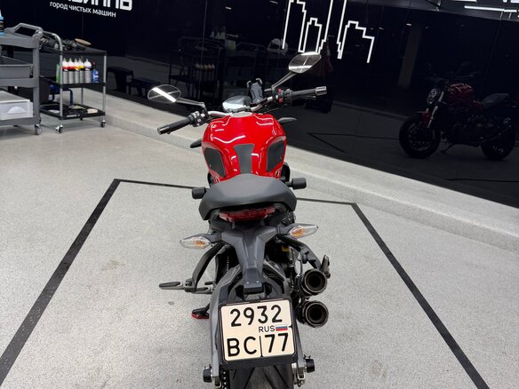 2020 Ducati Monster 821, красный, 800000 рублей - вид 5