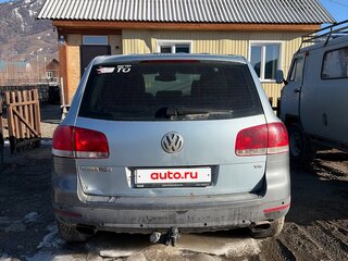 2005 Volkswagen Touareg I, серый, 600000 рублей, вид 2