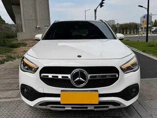 2022 Mercedes-Benz GLA 200 II (H247), белый, 2375000 рублей, вид 2