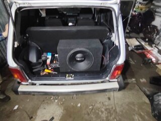 2005 Lada (ВАЗ) 2121 (4x4) I Рестайлинг, белый, 330000 рублей, вид 5