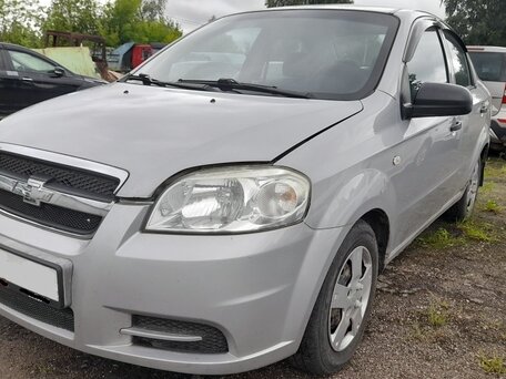 2009 Chevrolet Aveo I Рестайлинг, серебристый, 204000 рублей, вид 1