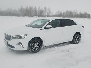 2024 Geely Emgrand II, белый, 2000000 рублей, вид 1