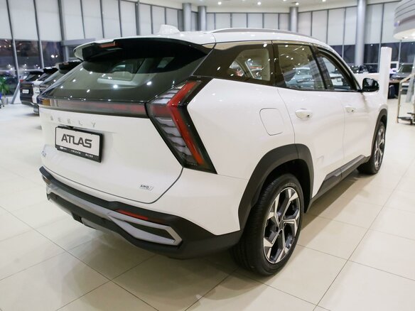 2026 Geely Atlas II, белый - вид 2