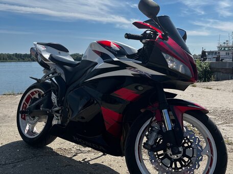 2009 Honda CBR 600RR, красный, 620000 рублей, вид 2