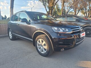 2011 Volkswagen Touareg II, чёрный, 1800000 рублей, вид 4