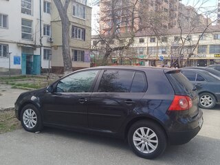 2006 Volkswagen Golf V, чёрный, 610000 рублей, вид 4