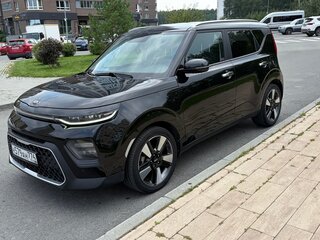 2021 Kia Soul III, чёрный, 2089000 рублей, вид 1