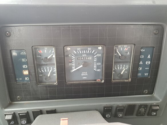 2011 TATA 613, белый, 1550000 рублей - вид 16