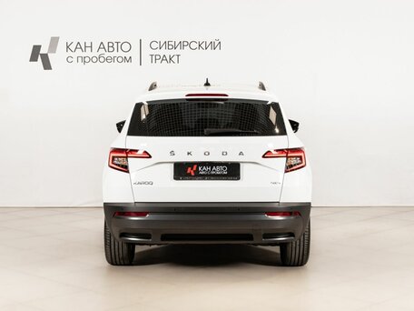 2021 Skoda Karoq DSG7 I, белый, 2080000 рублей, вид 4