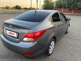2014 Hyundai Solaris I, серый, 950000 рублей, вид 4