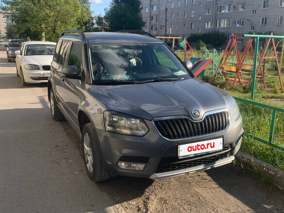 2014 Skoda Yeti I Рестайлинг, серый, 850000 рублей