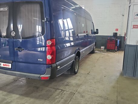 2012 Volkswagen Crafter, синий, 3000000 рублей, вид 2