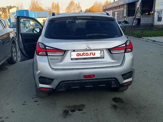 2020 Mitsubishi ASX I Рестайлинг 3, серый, 2100000 рублей, вид 4