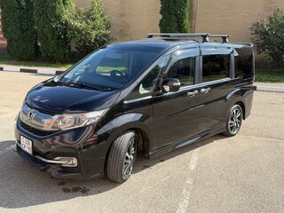 2017 Honda Stepwgn Spada V, чёрный, 1850000 рублей, вид 1
