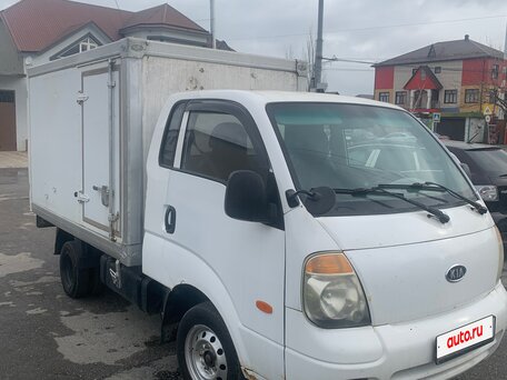 2010 Kia Bongo, белый, 580000 рублей, вид 3