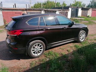 2020 BMW X1 20i xDrive II (F48) Рестайлинг, коричневый, 3750000 рублей, вид 3